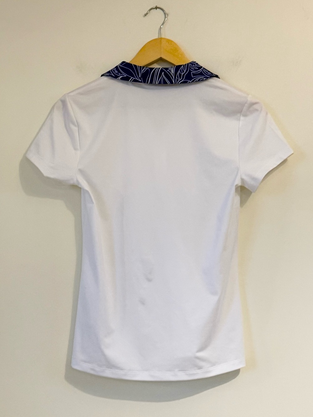 Tommy Bahama Racquet & Paddle Quarter-Zip Golf Polo Shirt White Blue Print - Picture 11 of 11